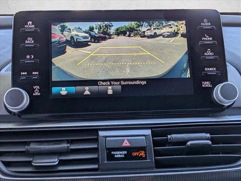 Used 2018 Honda Accord Sport image 13