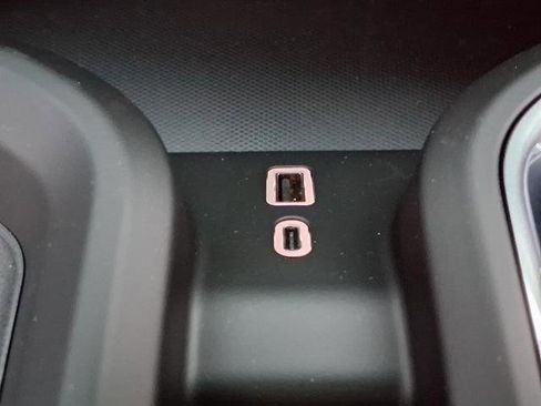 New 2026 GMC Sierra 3500 Denali w/ Denali Reserve Package image 9