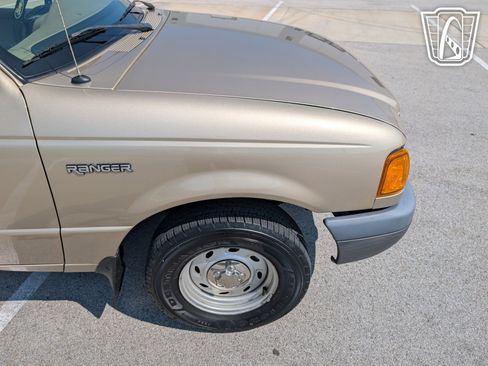 Used 2002 Ford Ranger 2WD Regular Cab image 40