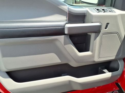 Used 2020 Ford F150 XLT w/ Equipment Group 302A Luxury AWD/4WD image 12