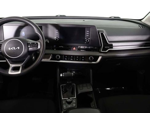Used 2024 Kia Sportage LX image 32