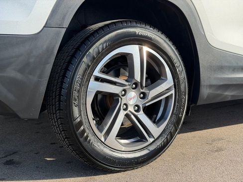 Used 2019 GMC Terrain SLT image 26