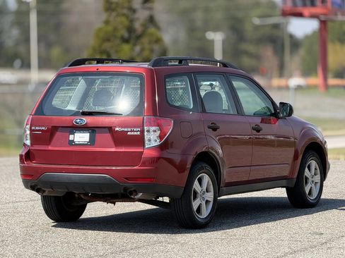 Used 2010 Subaru Forester 2.5X image 9