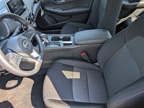 Used 2024 Nissan Sentra SV image 18