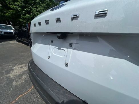 Used 2025 Ford Escape ST-Line Select AWD/4WD image 10