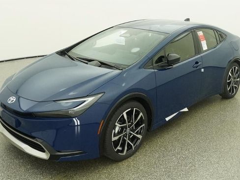 New 2026 Toyota Prius Plug-In Hybrid FWD image 1