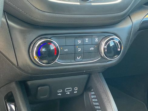 Certified 2023 Chevrolet TrailBlazer LS AWD/4WD image 12
