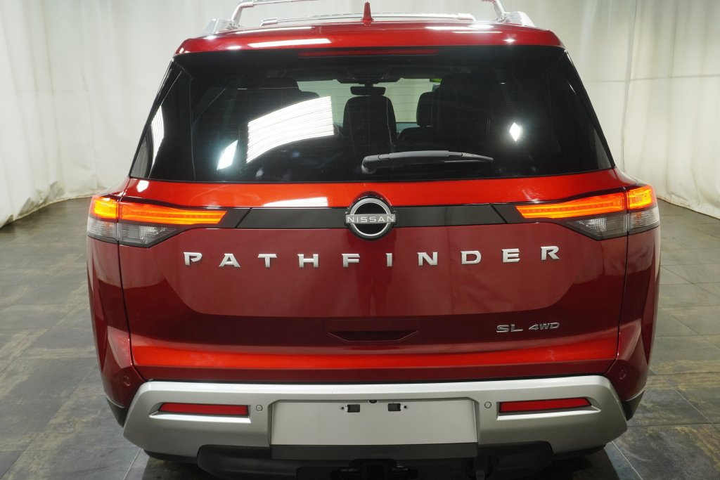 Used 2023 Nissan Pathfinder SL w/ SL Premium Package AWD/4WD image 5
