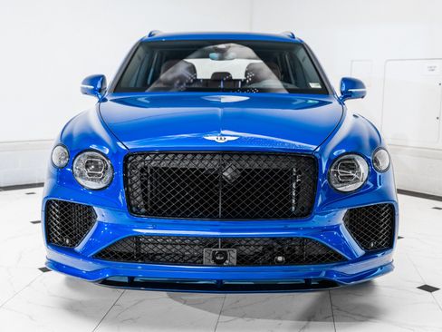 New 2025 Bentley Bentayga image 8