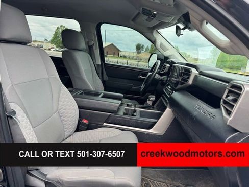 Used 2024 Toyota Tundra SR5 AWD/4WD image 11
