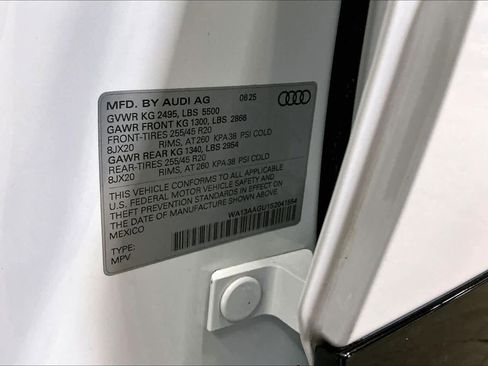 Used 2025 Audi Q5 Prestige image 36