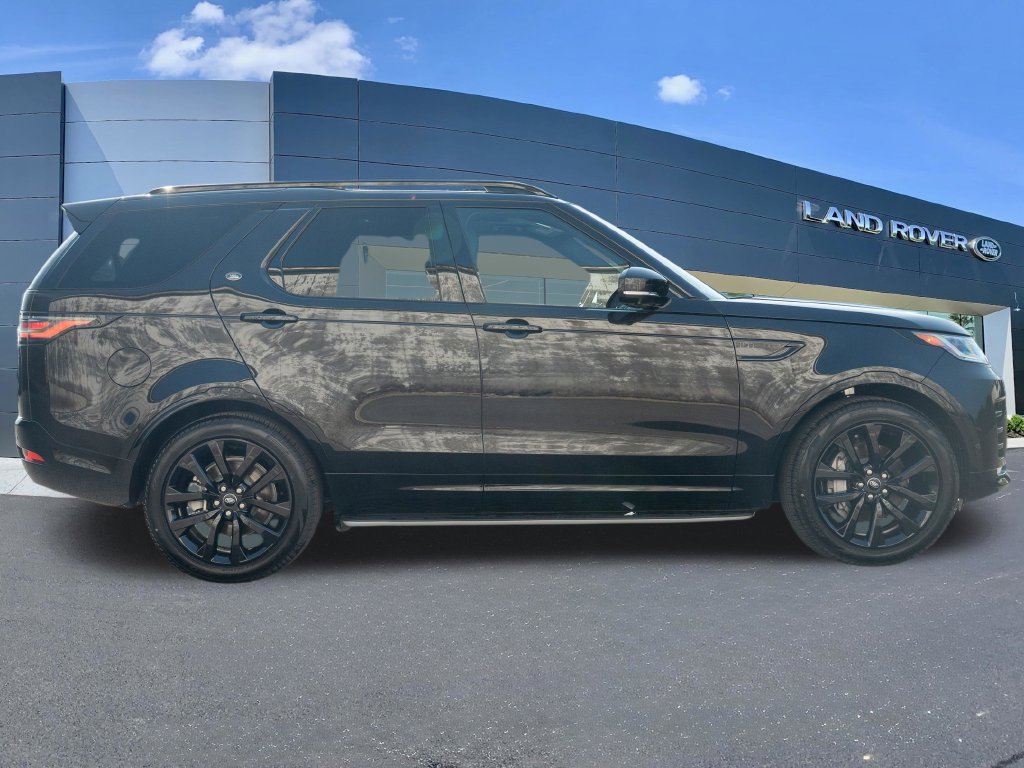New 2026 Land Rover Discovery Dynamic SE AWD/4WD image 8