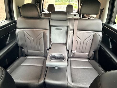 Used 2025 Hyundai Santa Fe XRT AWD/4WD image 29