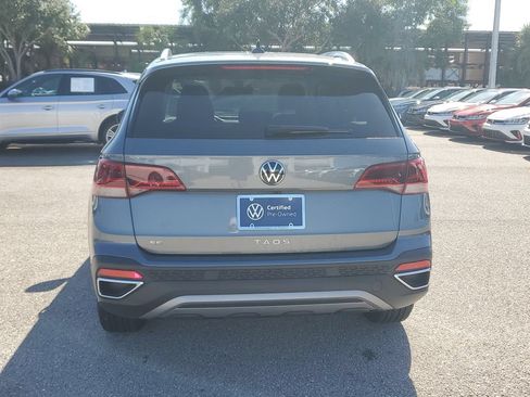 Certified 2023 Volkswagen Taos SE w/ Panoramic Sunroof Package FWD image 6