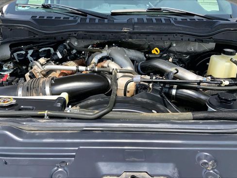 Used 2022 Ford F250 XLT AWD/4WD image 31