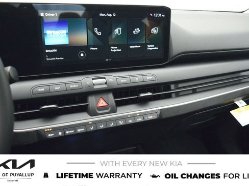 New 2026 Kia K4 FWD image 23