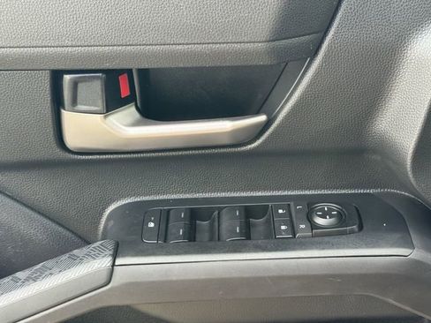 Certified 2024 Toyota Tacoma TRD Off-Road image 11