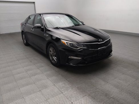 Used 2020 Kia Optima LX FWD image 13