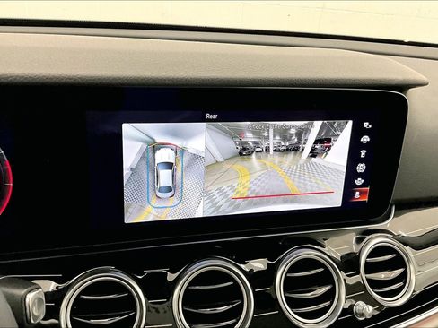 Certified 2022 Mercedes-Benz E 350 Sedan image 29