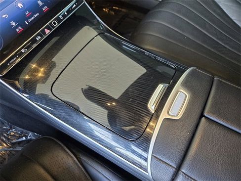 Used 2022 Mercedes-Benz S 500 4MATIC image 19