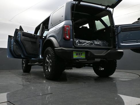 New 2025 Ford Bronco Badlands AWD/4WD image 41