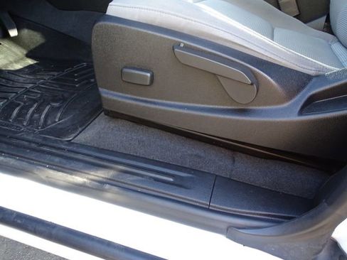 Used 2020 Chevrolet Colorado W/T w/ WT Convenience Package image 18