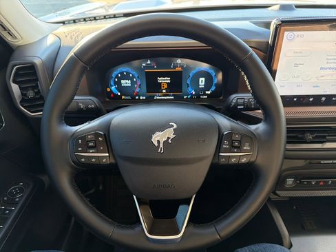 New 2025 Ford Bronco Sport Outer Banks image 14