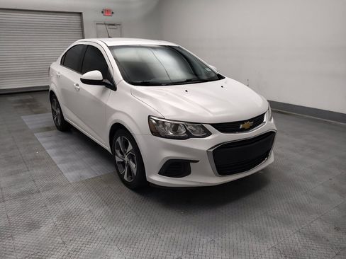 Used 2019 Chevrolet Sonic Premier FWD image 13