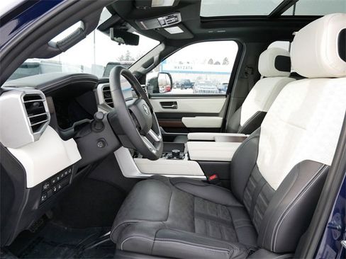 Used 2024 Toyota Sequoia Capstone image 8