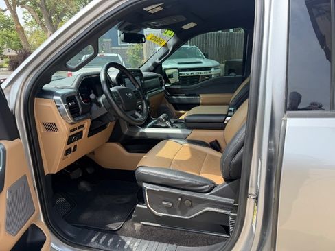 Used 2022 Ford F150 Lariat w/ Equipment Group 501A Mid AWD/4WD image 12