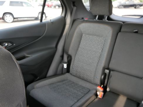 Used 2023 Chevrolet Equinox LT AWD/4WD image 12