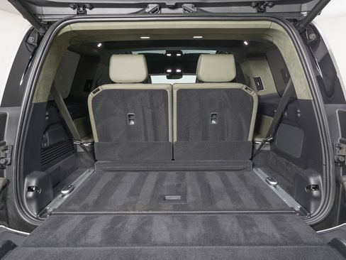 Used 2023 Rivian R1S Adventure image 12