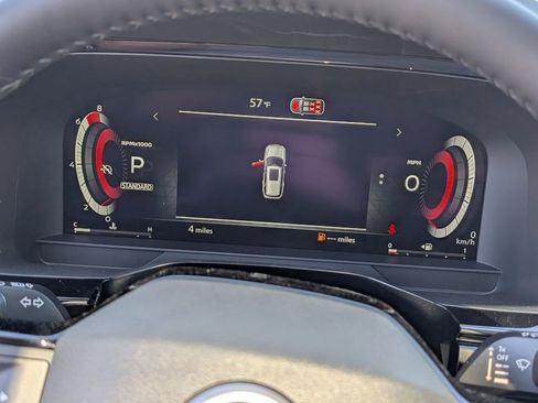 New 2026 Nissan Pathfinder SL image 23