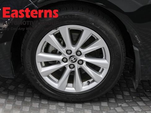 Used 2023 Toyota Corolla LE w/ LE Convenience Package image 31