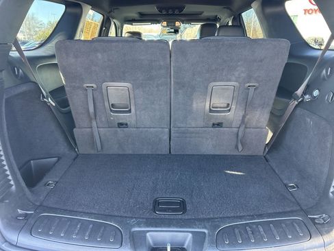 Used 2024 Dodge Durango GT image 17