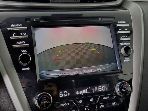 Used 2022 Nissan Murano S AWD/4WD image 20