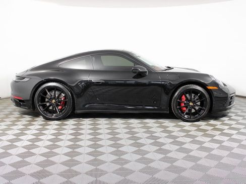 Used 2024 Porsche 911 Carrera 4S image 8