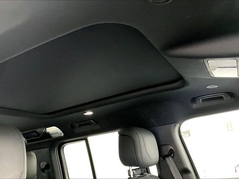 Used 2024 Land Rover Defender 110 Carpathian Edition image 20