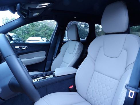 New 2026 Volvo XC60 B5 Plus w/ Protection Package Premier image 12