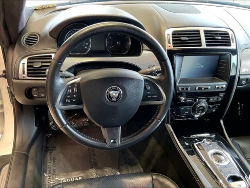Used 2014 Jaguar XKR R RWD image 8