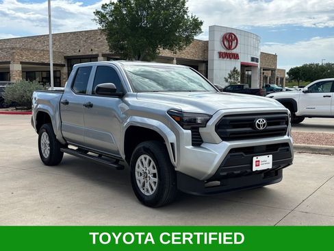 Used 2025 Toyota Tacoma SR image 5