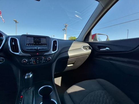 Certified 2019 Chevrolet Equinox LT FWD image 3