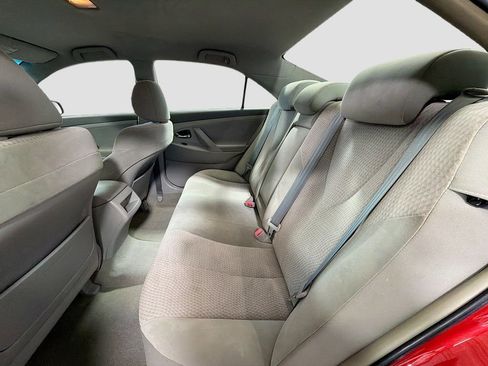 Used 2011 Toyota Camry LE w/ LE Extra-Value Pkg FWD image 24