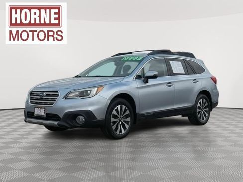 Used 2016 Subaru Outback 2.5i Limited image 2