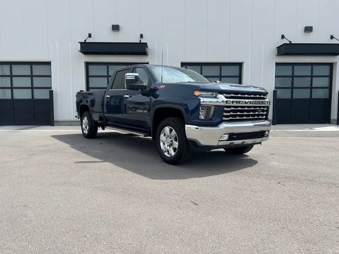 Used 2020 Chevrolet Silverado 3500 LTZ w/ LTZ Premium Package AWD/4WD image 1