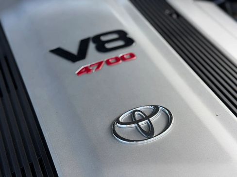Used 2002 Toyota Land Cruiser AWD/4WD image 30