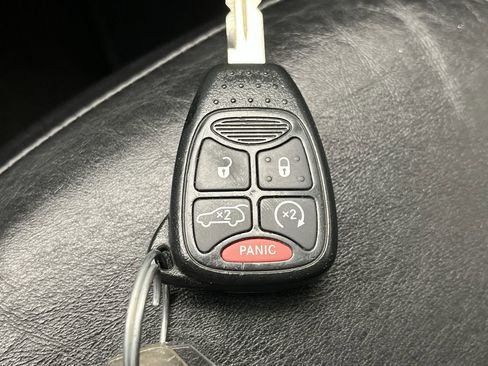 Used 2012 Chrysler 200 S image 21