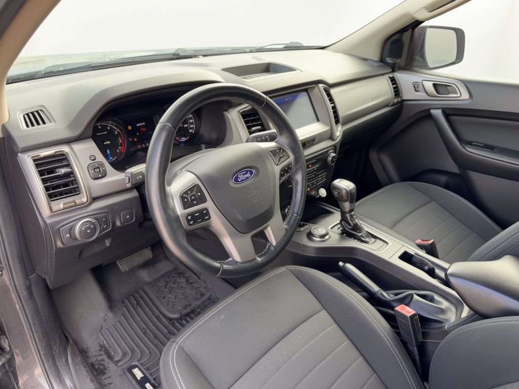Used 2019 Ford Ranger XLT w/ Equipment Group 302A Luxury AWD/4WD image 4