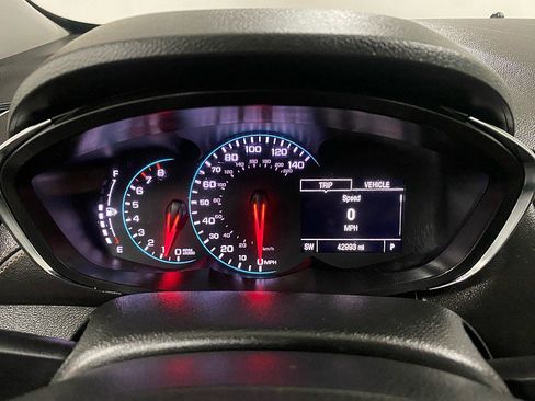 Used 2018 Chevrolet Trax LS image 17