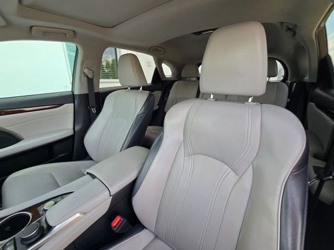 Used 2018 Lexus RX 350 FWD w/ Premium Package image 12